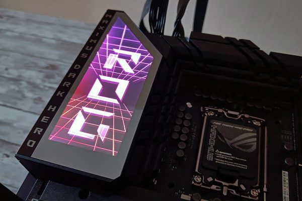 ASUS: i nuovi BIOS per chipset AMD 600 e Intel 700 supportano Dynamic Lightning di Windows