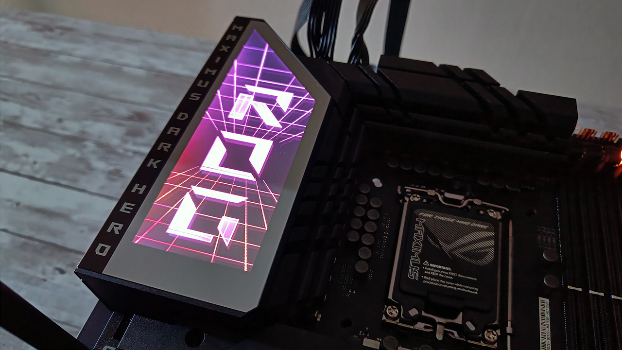 ASUS: i nuovi BIOS per chipset AMD 600 e Intel 700 supportano Dynamic Lightning di Windows