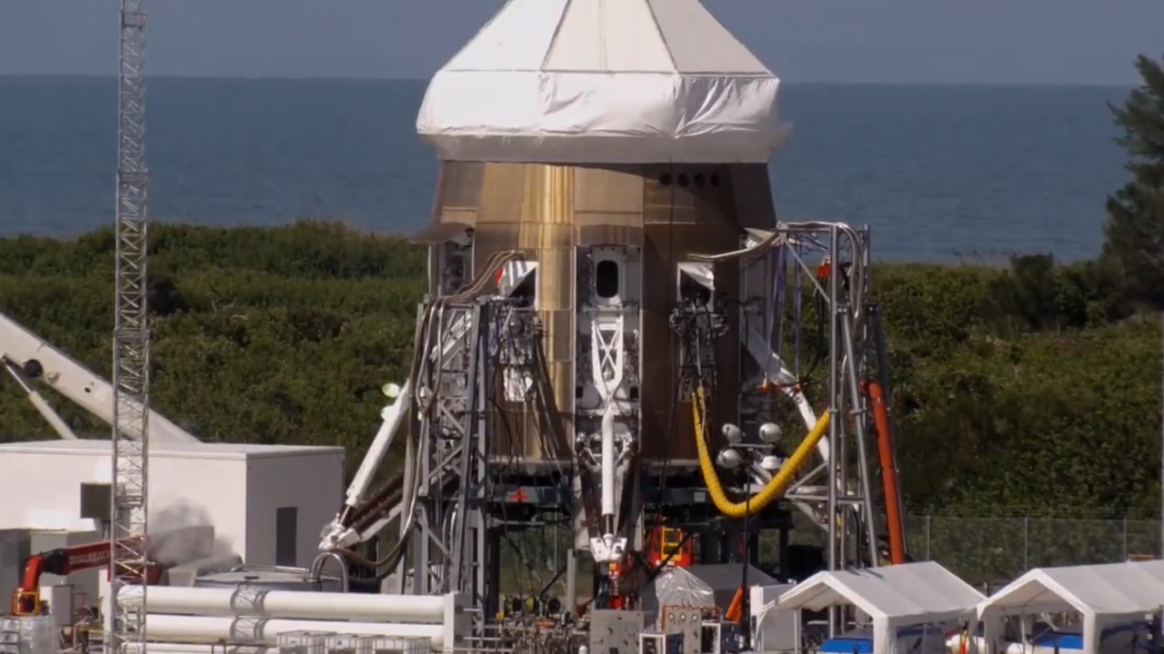 Blue Origin prosegue i test per il razzo spaziale riutilizzabile New Glenn