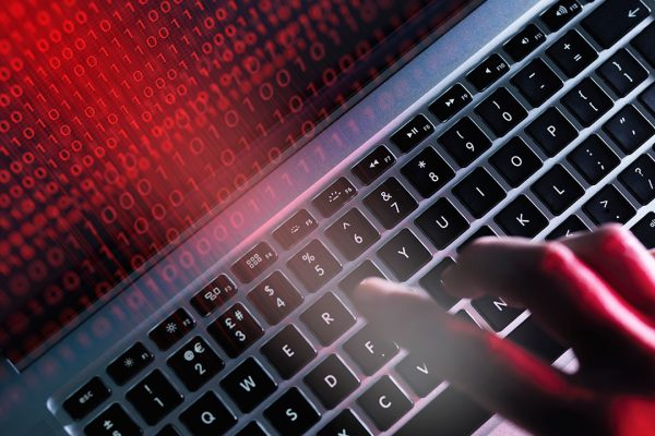 Il ransomware Qilin diventa più pericoloso: oltre a crittografare i dati, ruba anche le password salvate in Google Chrome