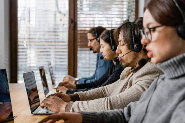 Con NFON l'IA entra nel contact center