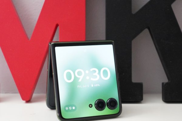 Recensione Motorola razr 50 ultra: un flip che non delude