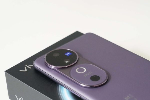 Recensione Vivo V40 5G ZEISS, un telefono completo e di qualità senza spendere troppo