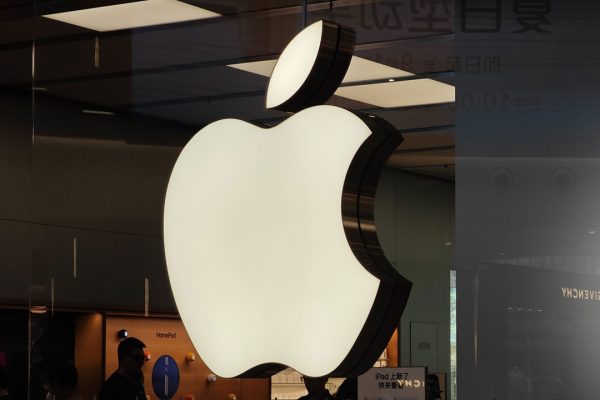 Apple prepara un nuovo progetto di AI oltre a Siri