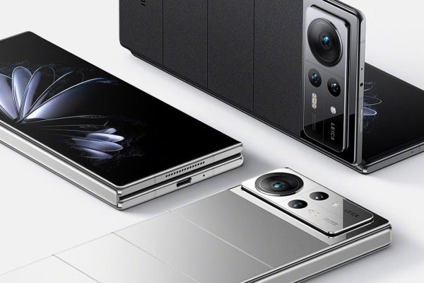 Gli smartphone pieghevoli diventeranno davvero mainstream?
