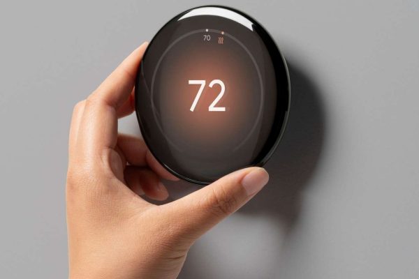 Google Nest Learning Thermostat con display borderless