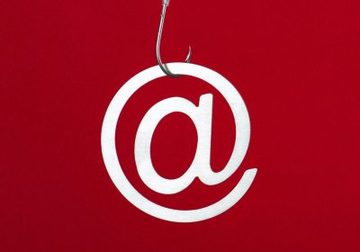 Truffe, come riconoscere quelle nelle email aziendali