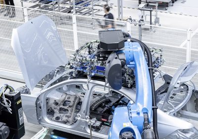 Wired 20-35: la sfida tech dell’auto elettrica impone di correre