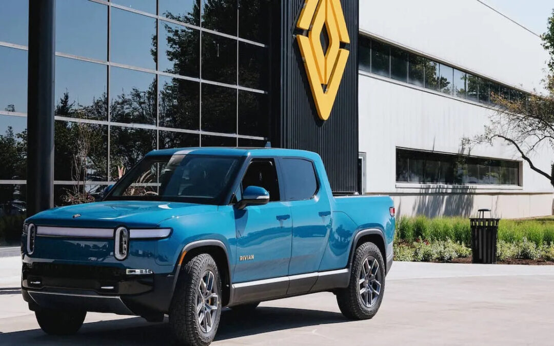 Il CEO di Rivian spiega perché sono fallite le alleanze con Ford e Mercedes, e perché ha scelto Volkswagen