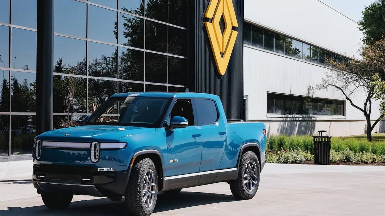 Il CEO di Rivian spiega perché sono fallite le alleanze con Ford e Mercedes, e perché ha scelto Volkswagen