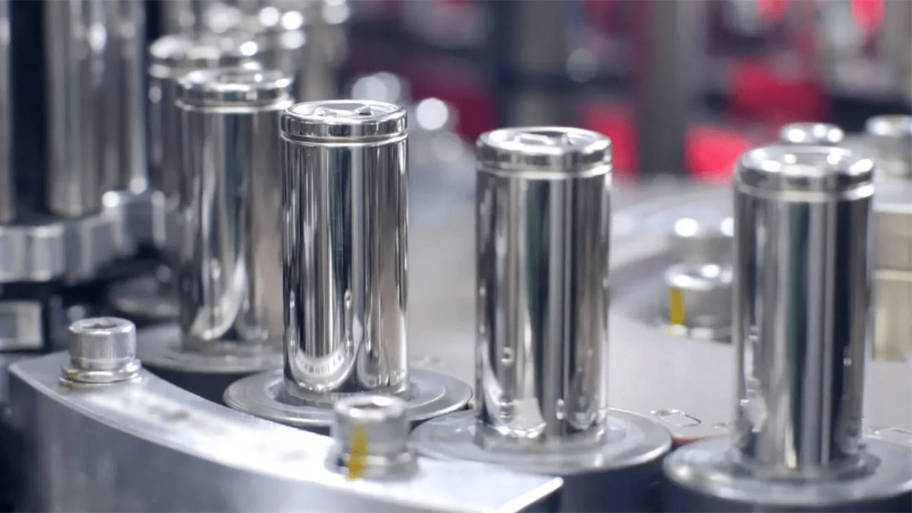 Il prossimo ostacolo alla transizione alla mobilità elettrica potrebbe chiamarsi PFAS?