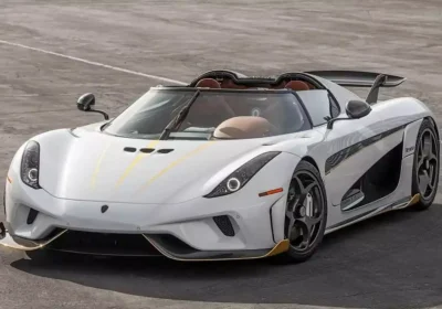 Altman al volante della Koenigsegg Regera da 5 mln di dollari