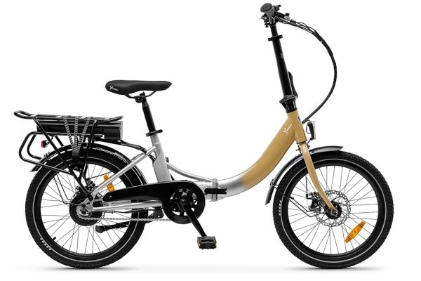 La bici elettrica pieghevole Lancia Ypsilon Brio è scesa su Amazon a meno di 500 euro: ecco perché è interessante