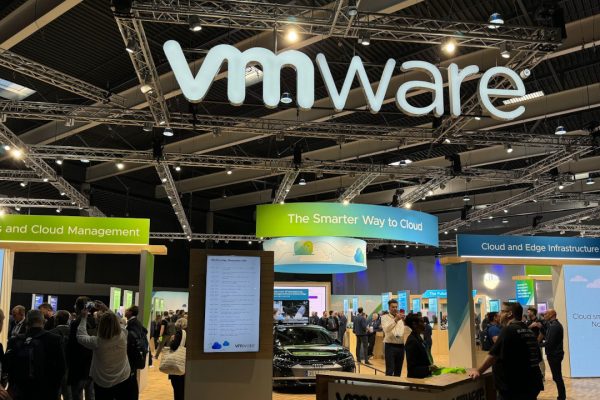 La trasformazione di VMware: come l'azienda è cambiata e sta cambiando. Intervista al CTO dell'area EMEA