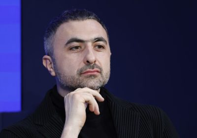 Microsoft, per il capo dell’AI i contenuti sul web si possono rubare senza problemi