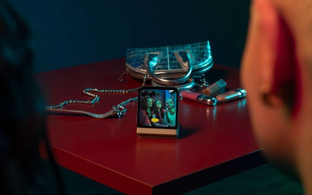 Motorola razr 50 disponibile in Italia