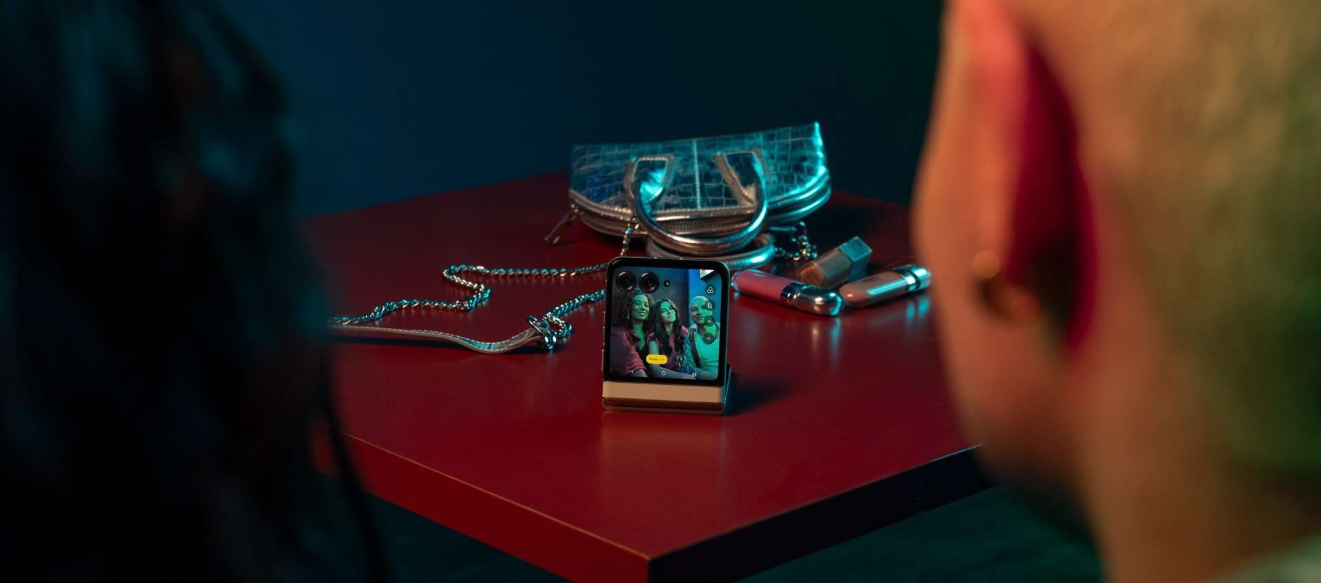 Motorola razr 50 disponibile in Italia