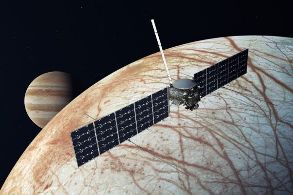 NASA Europa Clipper: la sonda spaziale ha un problema di sensibilità alle radiazioni dell'elettronica