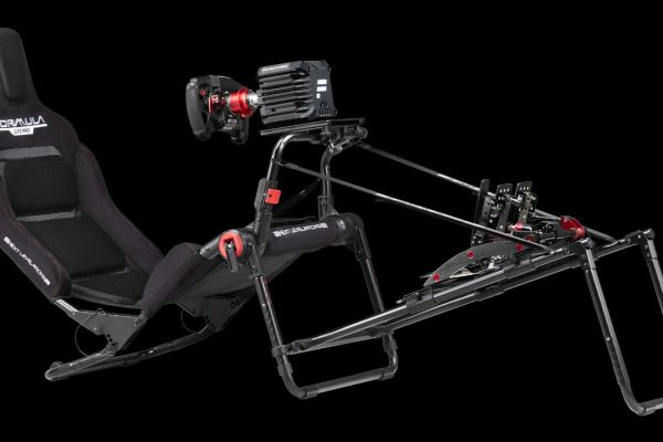 NLR Formula Lite Pro, una postazione racing pieghevole per chi ha poco spazio in casa