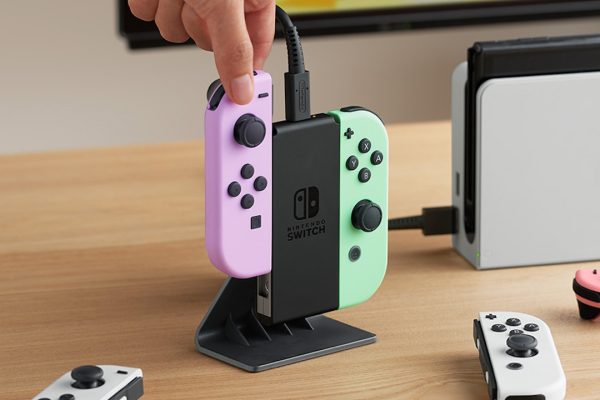 Nintendo ha annunciato la base per la ricarica dei Joy-Con della Switch attuale