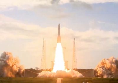 Oggi è stato lanciato per la prima volta il razzo spaziale europeo Ariane 6
