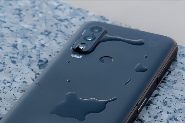 Perché è importante che il tuo telefonino abbia la certificazione IP68