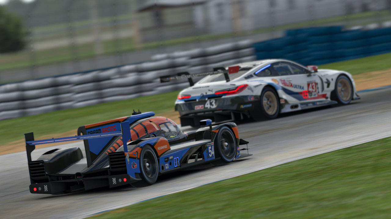 Perché iRacing è l'unico VERO simulatore di corse automobilistiche sul mercato