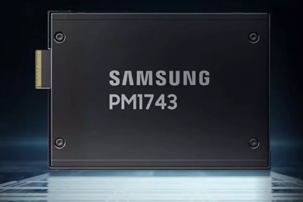 Samsung lancia il suo primo SSD da ben 60TB