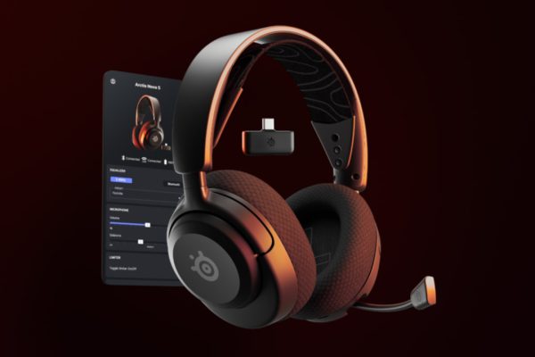 SteelSeries lancia le cuffie Arctis Nova 5 per PC, PlayStation e Xbox: specifiche e prezzo