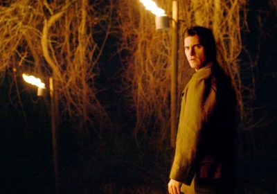 The Village di M. Night Shyamalan compie vent’anni ed è stato un’eccezionale metafora politica