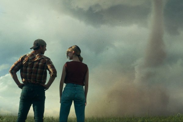 Twisters, la scienza del film tra tornado gemelli e pannolini