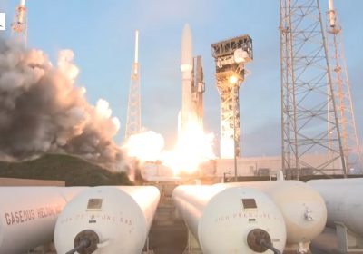 ULA ha lanciato l'ultimo razzo spaziale Atlas V dedicato a una missione della sicurezza nazionale statunitense