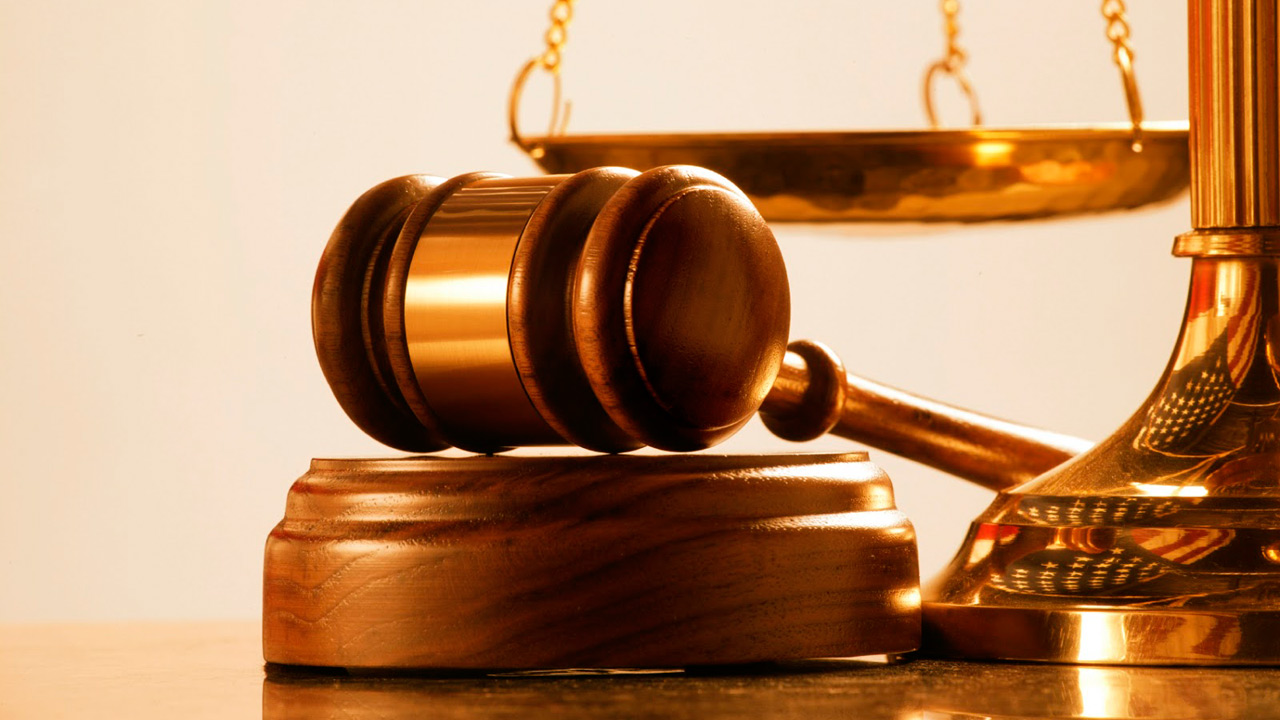 Universal, Sony e Warner portano Verizon in tribunale: 2,6 miliardi di danni per non aver disconnesso pirati conclamati