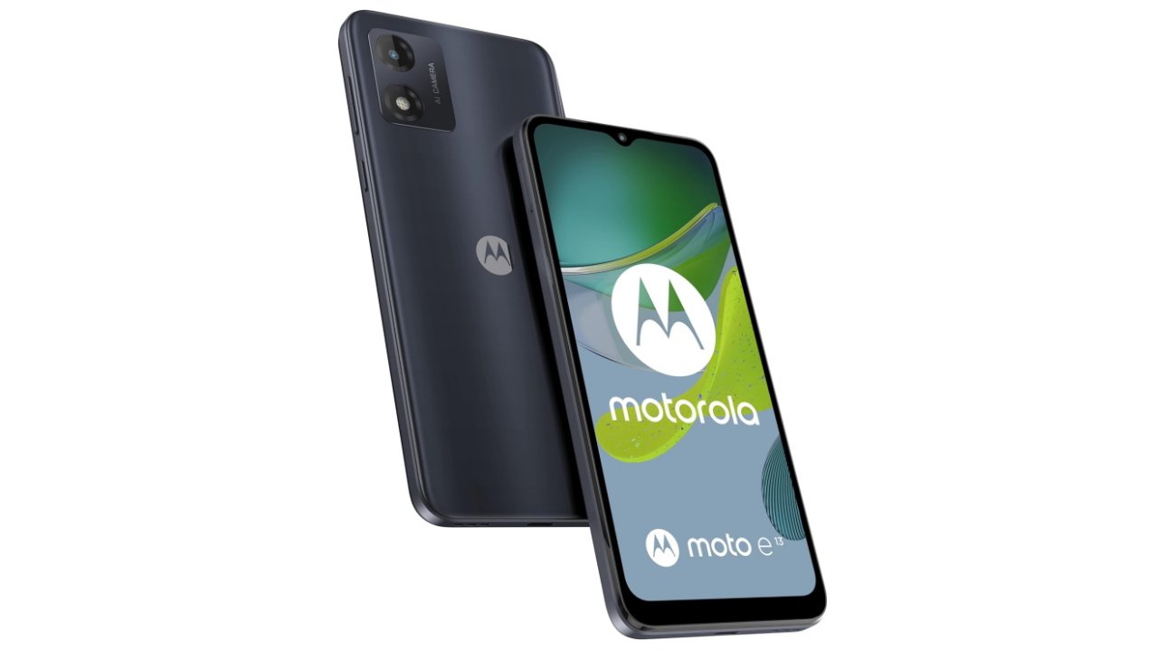 Uno smartphone praticamente regalato: Motorola e13 8GB/128GB e batteria da 5000mAh costa 87€!