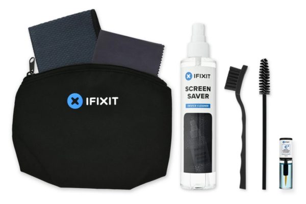 Vecchie cartucce Nintendo: perché soffiarci dentro non risolveva i problemi (e cosa invece bisognerebbe fare)