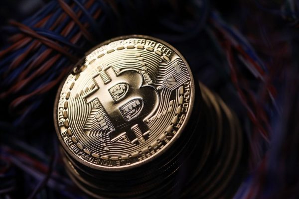 Perché il bitcoin vola dopo l’attentato a Donald Trump