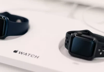 nuovo modello con cassa in plastica?