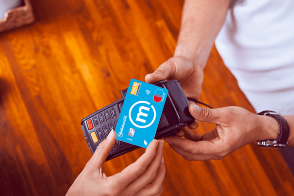 SelfyConto di Mediolanum recensione 2024: funzionalità e costi