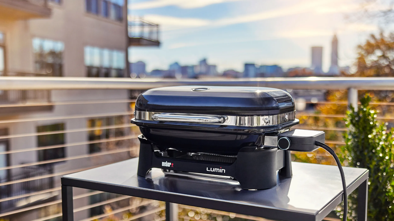 Weber Lumin, il barbecue elettrico con il giusto compromesso tra design ed efficienza