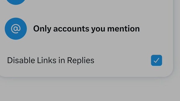 X disabiliterà i link nelle risposte per arginare lo spam dilagante