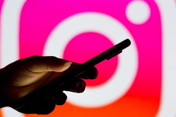 Instagram diventa un po’ MySpace