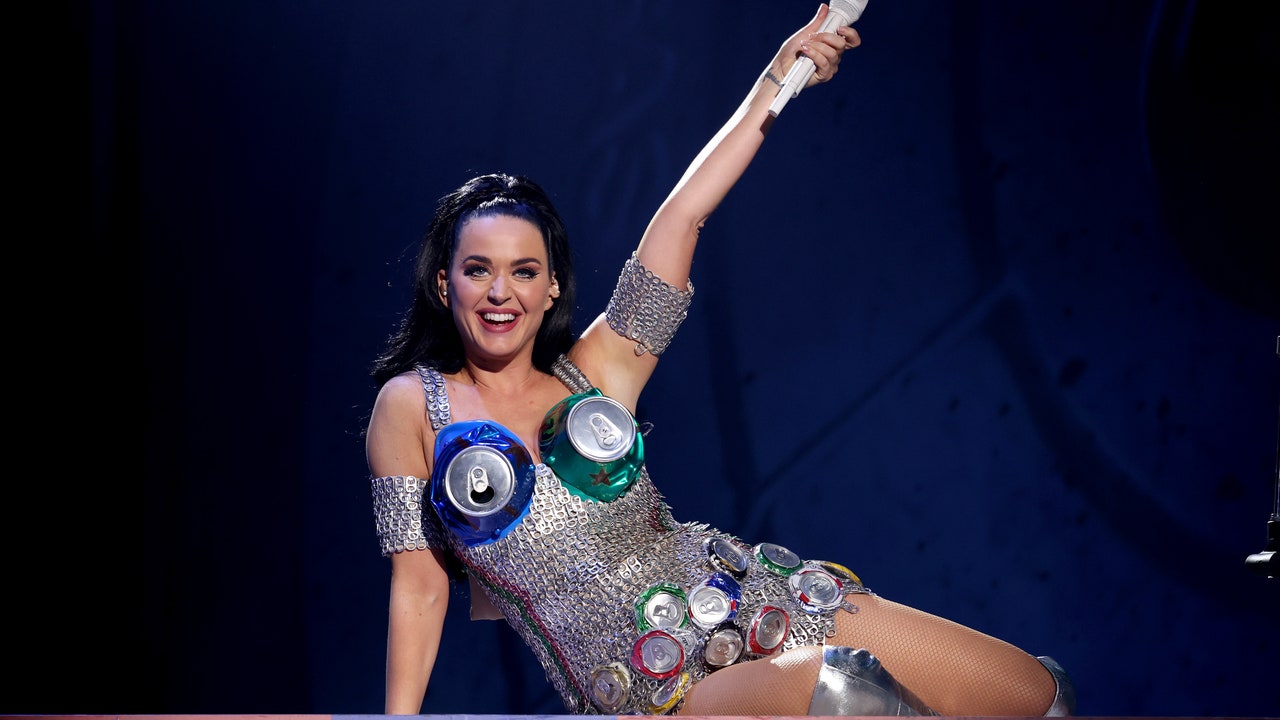 Katy Perry è accusata di aver girato un videoclip in un’area naturale protetta
