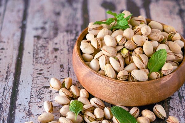 Pistacchi, un modello matematico ci rivela qual è la forma ideale delle coppette per i gusci