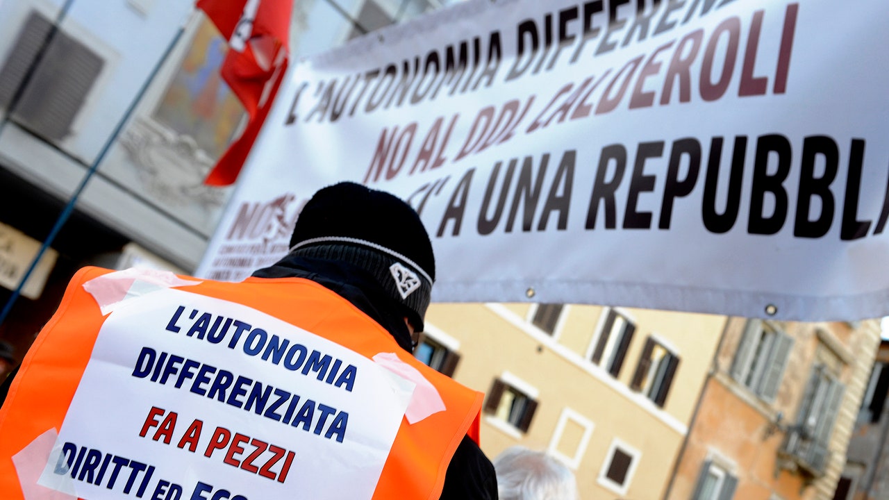 Autonomia differenziata, sono state raccolte le 500mila firme per il referendum abrogativo