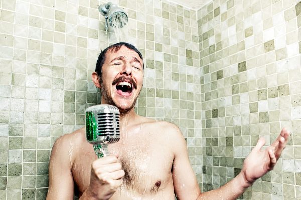 Fare la doccia stimola davvero la creatività, non è solo una vostra impressione