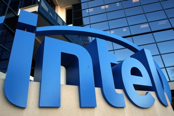 Intel licenzierà più del 15% dei suoi dipendenti