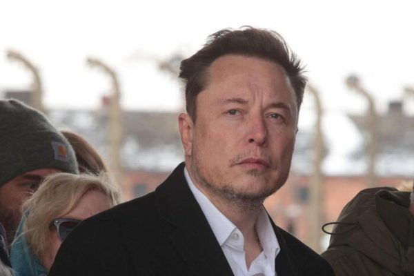 Elon Musk contro OpenAI: la battaglia legale si riaccende – Future Tech
