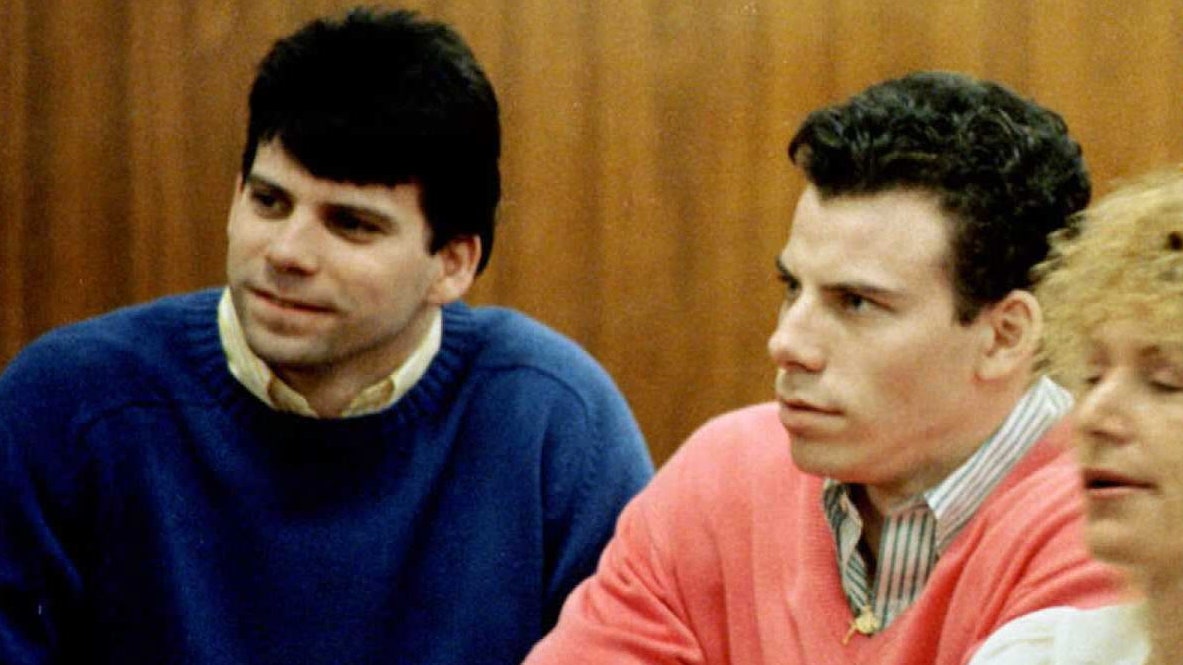 Fratelli Menéndez, l’agghiacciante caso di cronaca nera al centro della nuova serie di Ryan Murphy
| Wired Italia