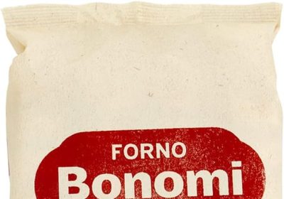 Forno Bonomi Savoiardi, biscotti preparati con uova fresche allevate a terra, ideali per tiramisù, per uno snack goloso e light. Confezione da 400g