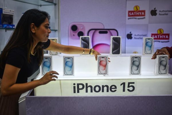 sul mercato degli smartphone e iPhone, il 15° modello si è posizionato al top delle vendite nel secondo trimestre – Ultime novità e approfondimenti